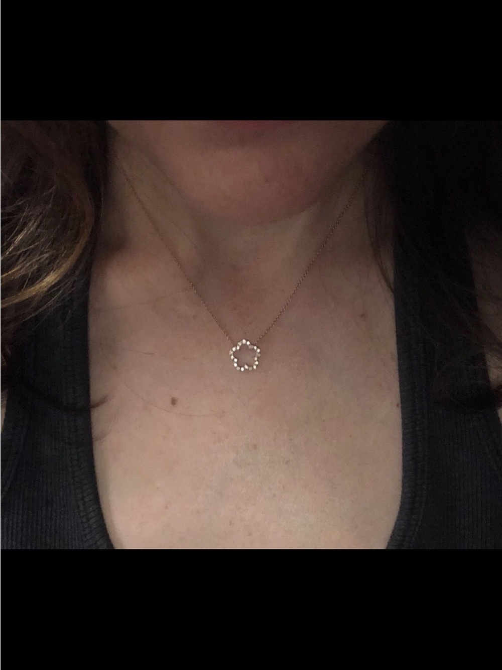 Delicate Rose Gold Clover Pendant Necklace with pave diamonds. - Picture 4 of 8